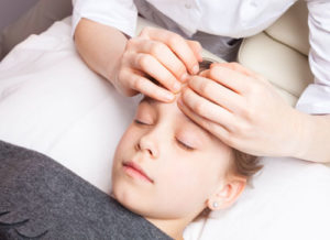 canberra-osteopath-for-children-best-osteopathy-canberra-woden-shutterstock_676772221